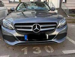 Grau Gebraucht 2016 Mercedes C220 Limousine | 20.500 € (Fairer Preis)