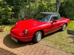 Rot Gebraucht 1992 Alfa Romeo Spider Cabrio | 15.900 €