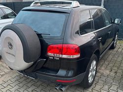 Schwarz Gebraucht 2005 VW Touareg Exclusive SUV | 7.500 € (Etwas zu teuer)