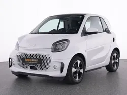 Weiß Gebraucht 2022 Smart ForTwo Electric Drive Passion Coupé | 12.499 € (Fairer Preis)
