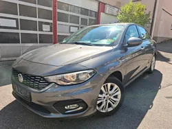 Grau Gebraucht 2017 Fiat Tipo Lounge Limousine | 5.999 € (Fairer Preis)