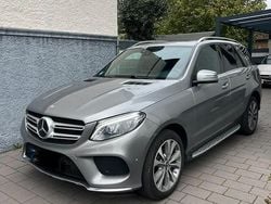 Grau Gebraucht 2016 Mercedes GLE350 SUV | 28.999 € (Guter Preis)