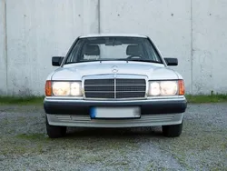 Weiß Gebraucht 1991 Mercedes 190 Limousine | 6.800 €