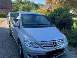 Silber Gebraucht 2006 Mercedes B200 Van / Kleinbus | 2.149 € (Guter Preis)