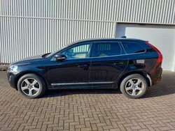 Schwarz Gebraucht 2013 Volvo XC60 Summum SUV | 9.900 € (Guter Preis)