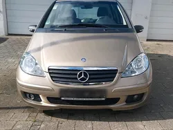 Gold Gebraucht 2005 Mercedes A150 Kleinwagen | 4.250 € (Etwas zu teuer)