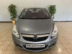 Silber Gebraucht 2008 Opel Corsa Edition Limousine | 4.850 € (Etwas zu teuer)