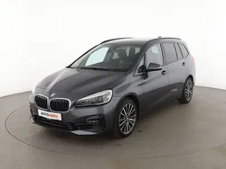 Grau Gebraucht 2020 BMW 220 Gran Tourer Sport Line Van / Kleinbus | 24.850 € (Fairer Preis)