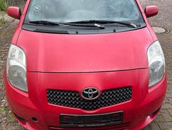Rot Gebraucht 2008 Toyota Yaris Kleinwagen | 2.500 € (Guter Preis)