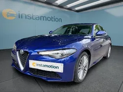 Blau Gebraucht 2021 Alfa Romeo Giulia Limousine | 30.599 € (Teuer)