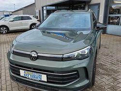 Grün Gebraucht 2025 VW Tiguan Goal SUV | 36.690 € (Guter Preis)