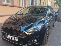 Schwarz Gebraucht 2016 Ford S-MAX Titanium Van / Kleinbus | 17.499 € (Etwas zu teuer)