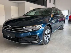 Blau Gebraucht 2021 VW Passat GTE Kombi | 22.450 € (Guter Preis)