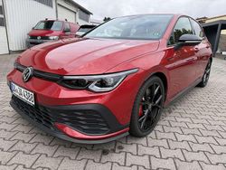 Rot Gebraucht 2021 VW Golf VIII GTI Clubsport Kleinwagen | 29.900 € (Guter Preis)