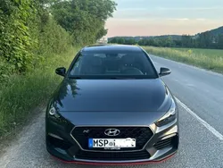 Grau Gebraucht 2018 Hyundai i30 N Performance Limousine | 21.350 € (Fairer Preis)