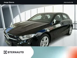 Unilack nachtschwarz Gebraucht 2024 Mercedes A220 Limousine | 31.535 € (Superpreis)