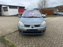 Silber Gebraucht 2005 Renault Scénic II Dynamique Van / Kleinbus | 2.900 € (Fairer Preis)