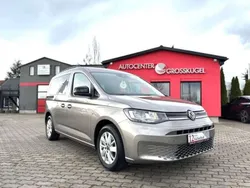 Mojave beige metallic Gebraucht 2022 VW Caddy Life Van / Kleinbus | 31.999 € (Etwas zu teuer)