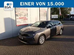 Grau (metallic) Gebraucht 2024 Opel Astra Kombi | 22.990 € (Guter Preis)