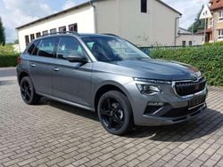 Graphitegrau metallic Neu 2025 Skoda Kamiq Selection SUV | 25.800 € (Guter Preis)