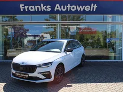 Bila moon/moon white (metallic) Gebraucht 2024 Skoda Scala Drive Kleinwagen | 23.950 € (Fairer Preis)