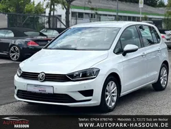 Weiß Gebraucht 2015 VW Golf Sportsvan Trendline Van / Kleinbus | 9.999 € (Guter Preis)