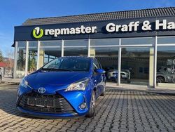 Blau Gebraucht 2018 Toyota Yaris Hybrid Club Kleinwagen | 13.990 € (Fairer Preis)