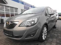 Braun Gebraucht 2012 Opel Meriva Innovation Van / Kleinbus | 4.350 € (Fairer Preis)