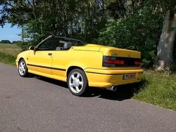 Gelb Gebraucht 1996 Renault 19 R.S. Cabrio | 5.999 €