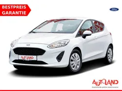 Weiß Gebraucht 2018 Ford Fiesta Cool & Connect Kleinwagen | 10.490 € (Fairer Preis)