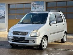 Silber Gebraucht 2001 Opel Agila Basis Kleinwagen | 1.350 € (Guter Preis)