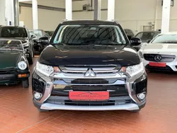 Schwarz Gebraucht 2017 Mitsubishi Outlander Edition SUV | 16.999 € (Fairer Preis)