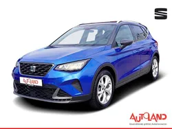 Blau Gebraucht 2024 Seat Arona FR SUV | 23.490 € (Fairer Preis)