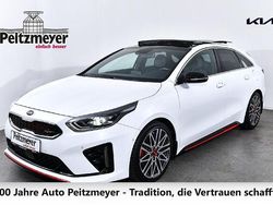 Weiß Gebraucht 2019 Kia ProCeed Kleinwagen | 23.490 €