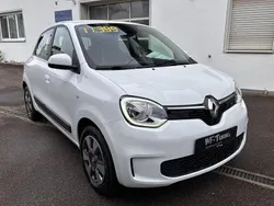 Weiß Gebraucht 2021 Renault Twingo Zen Kleinwagen | 10.999 € (Guter Preis)