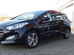 Schwarz Gebraucht 2017 Hyundai i30 Style Kombi | 9.900 € (Guter Preis)