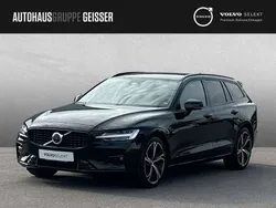 Onyx schwarz Gebraucht 2024 Volvo V60 Plus Kombi | 37.750 € (Fairer Preis)