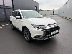 Weiß Gebraucht 2018 Mitsubishi Outlander Edition+ SUV | 18.500 € (Fairer Preis)