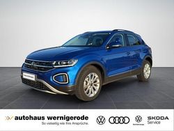 Blau Gebraucht 2023 VW T-Roc Style SUV | 19.939 € (Fairer Preis)