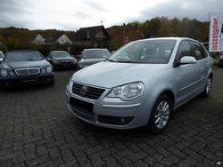 Silber Gebraucht 2009 VW Polo Comfortline Limousine | 3.800 € (Fairer Preis)