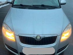 Silber Gebraucht 2009 Skoda Roomster Van / Kleinbus | 1.750 € (Fairer Preis)