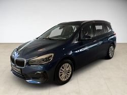 Blau Gebraucht 2021 BMW 218 Gran Tourer Advantage Van / Kleinbus | 16.440 € (Fairer Preis)