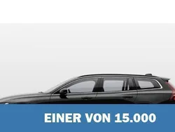Schwarz metallic Gebraucht 2024 Volvo V60 Core Kombi | 40.360 € (Fairer Preis)