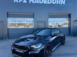 Black sapphire metallic Gebraucht 2023 BMW M2 Performance Limousine | 68.990 € (Guter Preis)