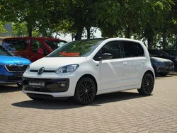 Pure white Gebraucht 2022 VW up! R-line Kleinwagen | 15.889 € (Etwas zu teuer)