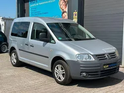 Silber Gebraucht 2010 VW Caddy Life Van / Kleinbus | 6.999 € (Etwas zu teuer)