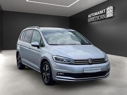 Silber Gebraucht 2023 VW Touran Comfortline Van / Kleinbus | 29.440 € (Fairer Preis)