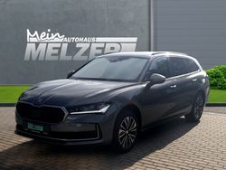 Grau Gebraucht 2024 Skoda Superb Selection Kombi | 54.580 €