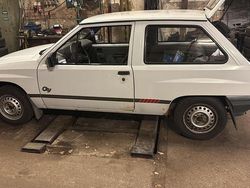 Weiß Gebraucht 1990 Opel Corsa Kleinwagen | 1.500 €