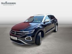 Schwarz Gebraucht 2022 VW T-Roc Style SUV | 22.444 € (Fairer Preis)